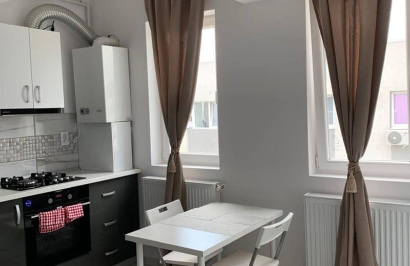 Location d’un studio accueillant avec balcon, secteur 6, Chiajna, Bucarest, Roumanie